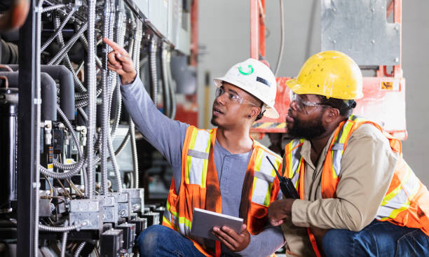 Best Electrical Outlet Repair  in Bowling Green, FL